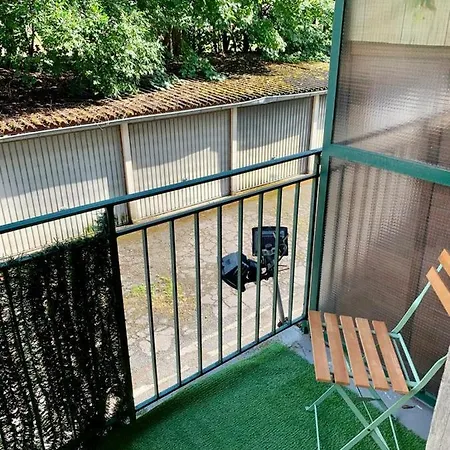 Agreable 2 Pieces A Avec Garage Ferme - Check In Autonome Διαμέρισμα *